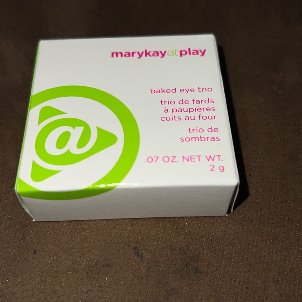 Mary Kay Baked Eye Trio-Electric Spring